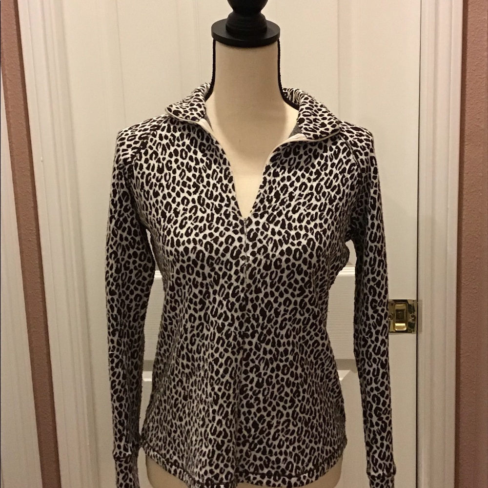 Lucy Pullover Sweatshirt with front zipper